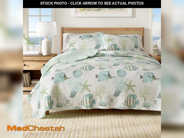Lot 74-12531533 - King Coastal Quilt Bedding Set, Summer Coastal Quilt with Shams, Beach 3-Piece Reversible All Season...
