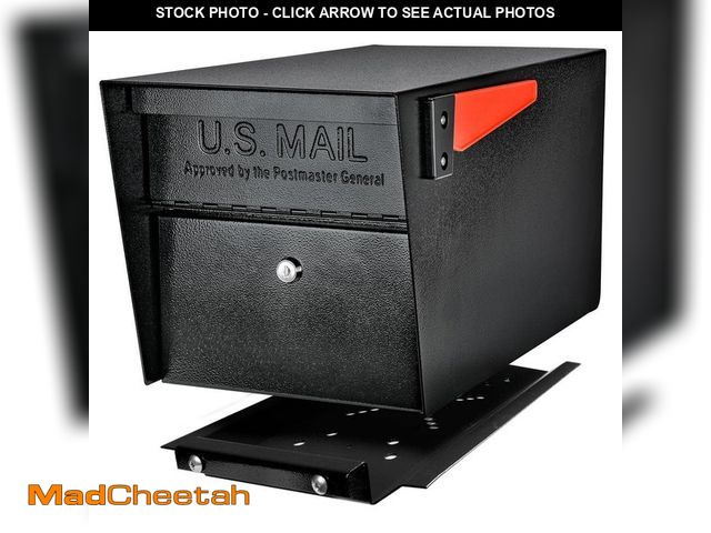 Lot 74-13605318 - Mail Boss Mail Manager PRO Locking Post Mount Mailbox with High Security Reinforced Patented Locking...