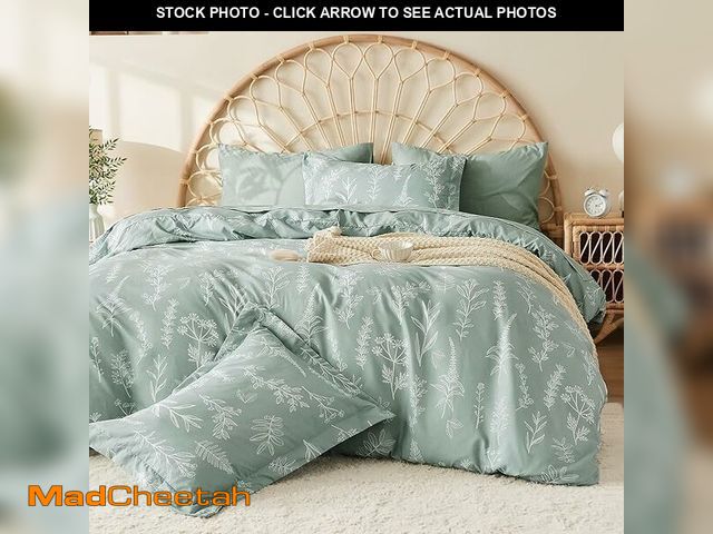 Lot 74-10955812 - MUXHOMO Bed in a Bag Queen, Sage Green Queen Comforter Set Reversible Botanical Flowers Design, Ultr...