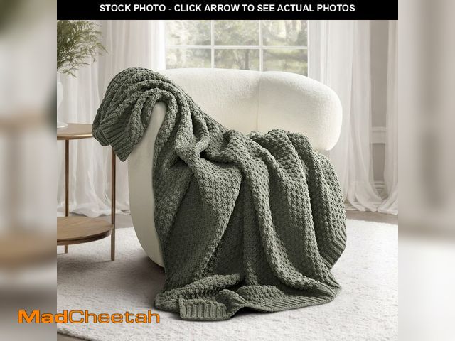 Lot 74-14047442 - EVERGRACEHOME Chunky Chenille Knit Throw Blanket for Couch, Soft Luxurious Moss Stitch Blankets for ...