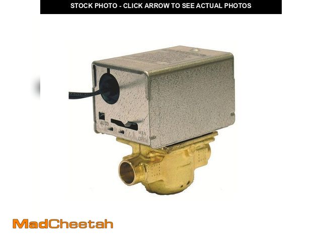 Lot 74-12893504 - Resideo Tradeline 24-Volt 50/60 Hz 3/4 in. ID Sweat 2 Position Motorized Zone Valve - UNUSED