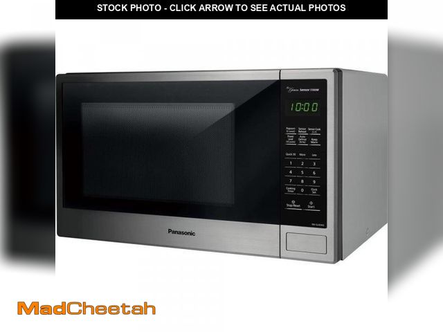 Lot 74-12445651 - Panasonic NN-SU696S Microwave Oven, 1.3 Cft, Stainless Steel/Silver - USED