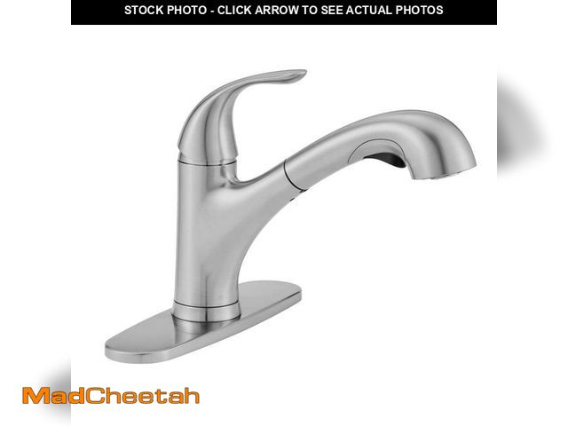 Lot 74-13799733 - Glacier Bay Market Single-Handle Pull-Out Sprayer Kitchen Faucet in Stainless Steel - UNUSED