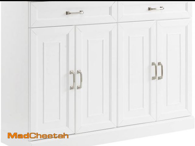 Lot 74-12424329 - Crosley Furniture Stanton Traditional Sideboard Buffet Cabinet with Storage, White - UNUSED