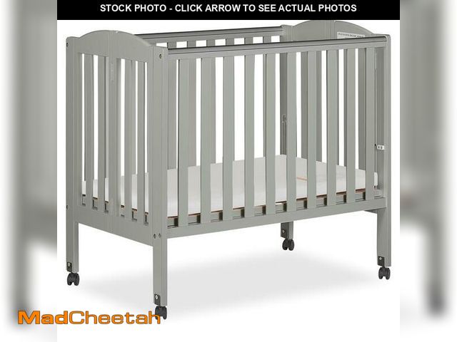 Lot 74-12081289 - *SEE DETAILS* Dream on Me 2-in-1 Folding Portable Mini Crib  Cool Grey *SEE DETAILS*  - USED