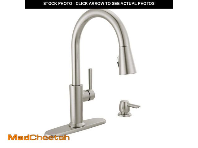 Lot 74-12552682 - Delta Emery Single-Handle Pull-Down Sprayer Kitchen Faucet with ShieldSpray and Soap Dispenser in Sp...