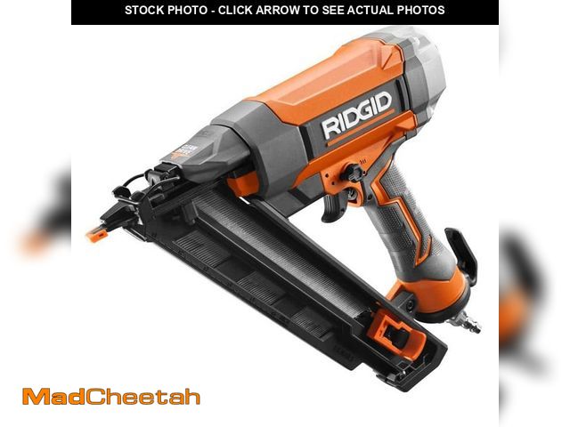 Lot 74-14261535 - RIDGID Pneumatic 15-Gauge 2-1/2 in. Angled Finish Nailer with CLEAN DRIVE Technology, and Tool Bag -...