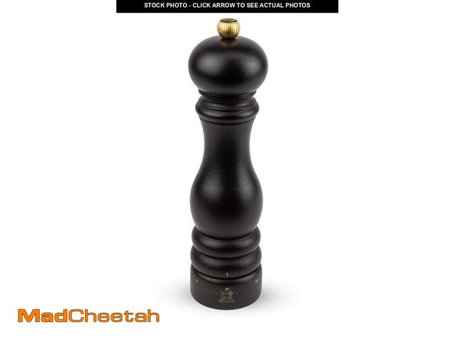 Lot 74-12311552 - Peugeot - Paris u'Select Manual Pepper Mill - Adjustable Grinder - Beechwood, Chocolate - USED