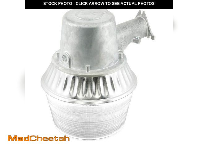 Lot 74-13792764 - HALO AL 65-Watt Equivalent Integrated LED Metallic Dusk to Dawn Area Light, 4000K - USED