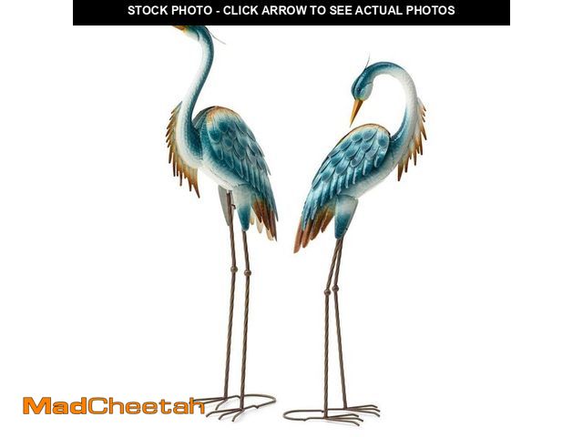 Lot 74-12746563 - Glitzhome 38.25 in. H/39.25 in. H Metal Standing Crane  Garden Statue with Stakes (Set of 2) - UNUSE...