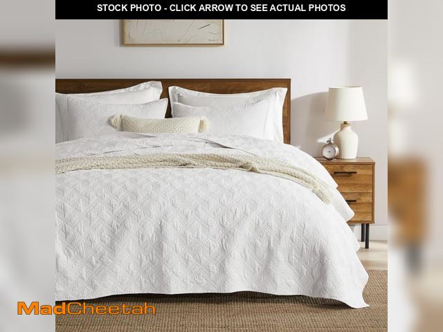 Lot 74-12315066 - WDCOZY White 100% Cotton Quilt Bedding Sets King Size with 2 Pillow Shams, Shabby Chic Rustic Textur...