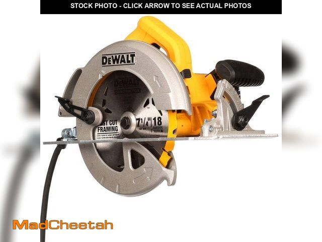 Lot 74-14256045 - DEWALT 15 Amp Corded 7-1/4 in. Lightweight Circular Saw - USED