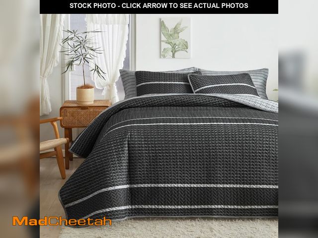 Lot 74-12700760 - Flysheep Dark Grey Boho Quilt Set Full Queen Size, 3 Pcs White Striped on Gray Reversible Bedspread,...