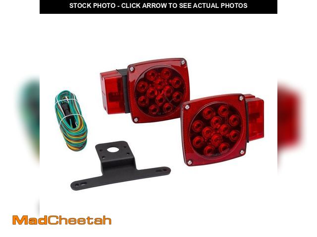 Lot 74-14084284 - (ONE LIGHT IS BROKEN ) TowSmart Pro Class 80 in. Over and Under Submersible LED Trailer Light Kit - ...