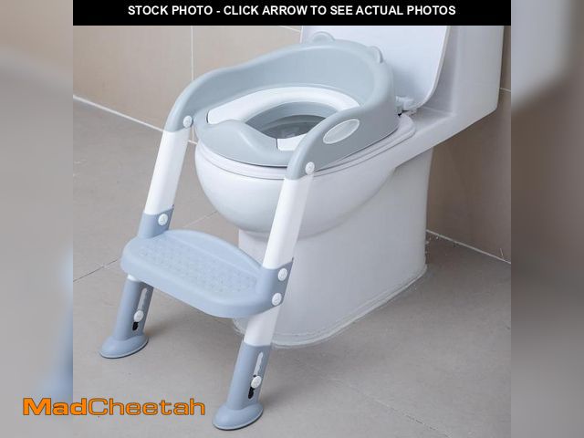 Lot 74-12048900 - EGREE Potty Training Toilet Chair Seat with Step Stool Ladder for Kids and Toddler Boys Girls - Fold...