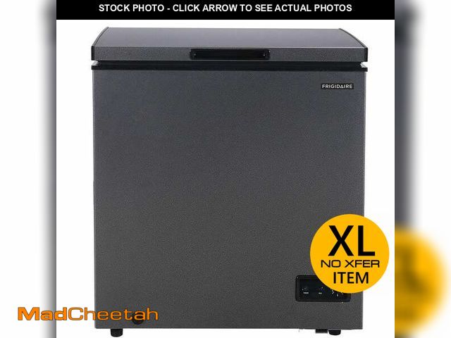 Lot 74-12553692 - 5 cu. ft. Manual Defrost Chest Freezer, Garage Ready Deep Freezer With Adjustable Thermostat in Blac...