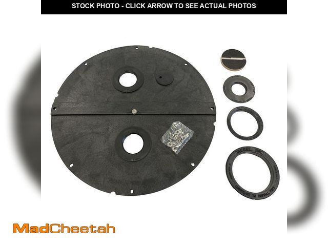 Lot 74-12921064 - Everbilt Split Sump and Sewage Basin Cover - UNUSED