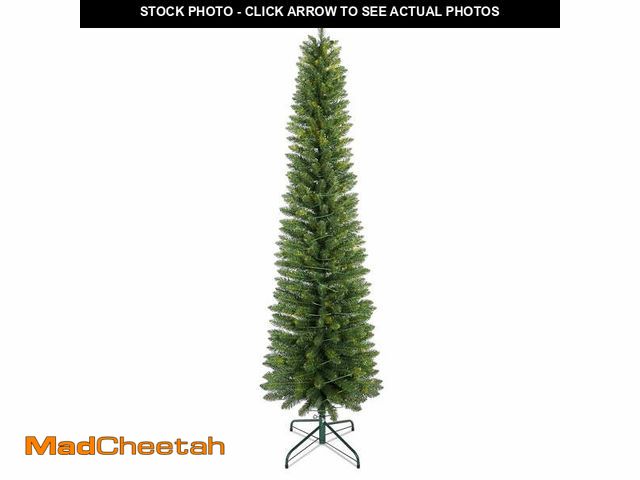 Lot 74-12887554 - 5FT Prelit Pencil Christmas Tree,Artificial Slim Xmas Trees Green - UNUSED