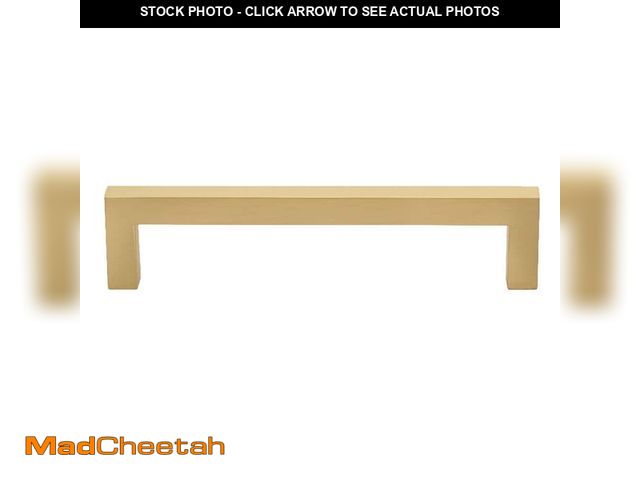Lot 74-14261544 - GLIDERITE 6-1/4 in. (160mm) Center-to-Center Champagne Gold Solid Square Bar Pulls (10-Pack ) - UNUS...