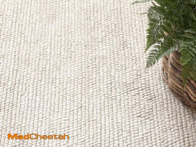 Lot 74-12429901 - S &amp; L Homes Wool Cotton Hand Woven Chunky Knit Popcorn Rug - Ivory Contemporary Area Rug for Liv...