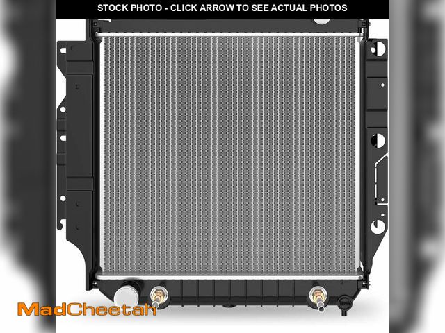 Lot 74-12759852 - AUTOSAVER88 Radiator Compatible with 1997-2006 Jeep Wrangler L6 4.0L, for 03-06 Jeep Wrangler L4 2.4...