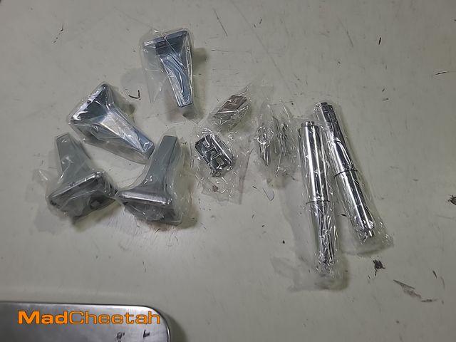 Lot 74-12788812 - Franklin Brass (2-Pack) Futura Wall Mount Spring-Loaded Toilet Paper Holder Bath Hardware Accessory ...