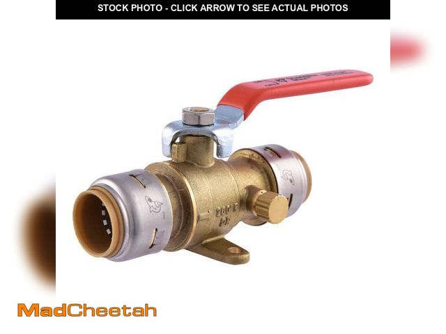 Lot 74-13784593 - SharkBite Max 3/4 in. Brass Push-to-Connect Ball Valve with Drain and Drop Ear - UNUSED