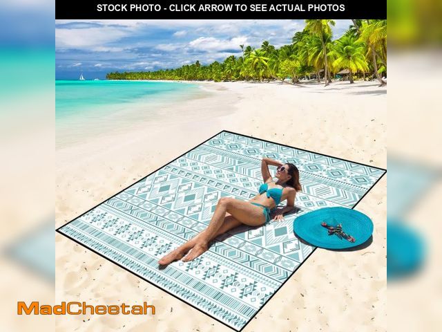 Lot 74-12315250 - WIWIGO Beach Blanket Waterproof Sandproof Beach Mat 79" X 83"/10'x9'for 2-8 Adults Quick Drying Outd...