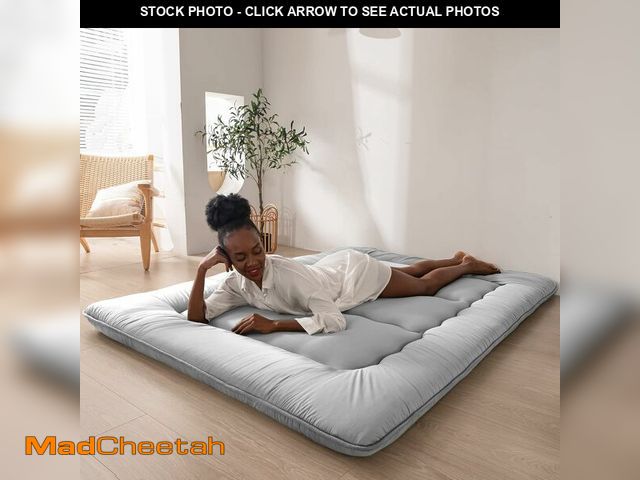 Lot 74-13710105 - MAXYOYO Japanese Floor Mattress Futon Mattress, Thicken Daybed Futon Roll Up Guest Mattress Thicken ...