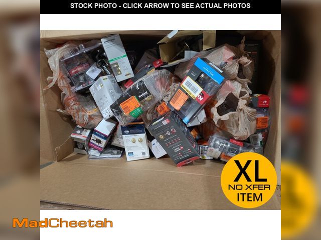 Lot 74-12855389 - Miscellaneous Door Handles &amp; Hardware - UNUSED