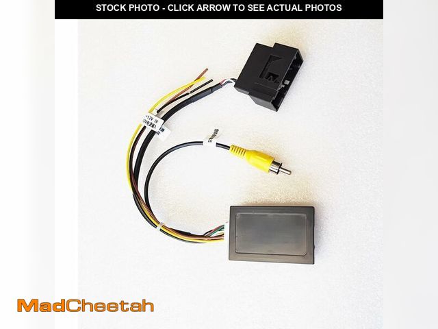 Lot 74-12708367 - 26Pin RGB to CVBS (RCA) AV Signal Reverse Camera Adapter Can Bus Decoder Compatible for VW Passat CC...