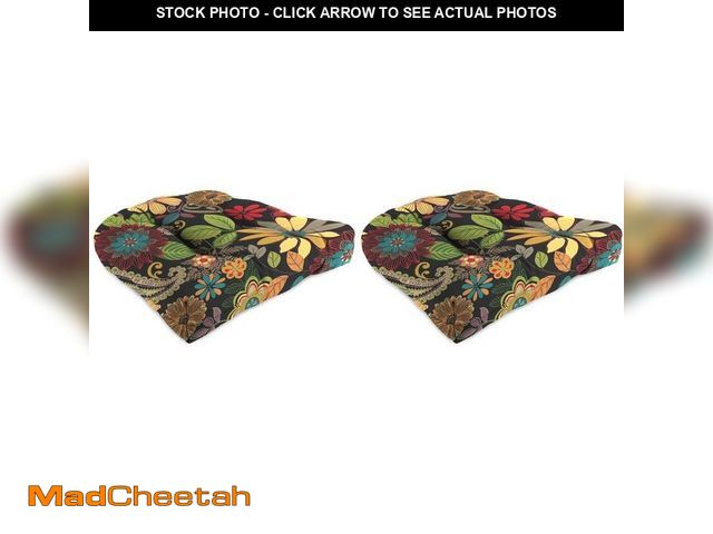 Lot 74-12746608 - Jordan Manufacturing 19 in. L x 19 in. W x 4 in. T Outdoor Square Wicker Seat Cushion in Gaya Pizzaz...