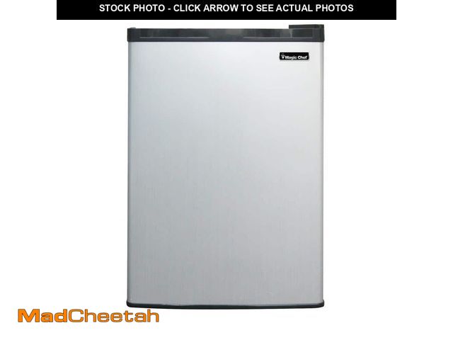 Lot 74-14256343 - Magic Chef 2.6 cu. ft. Mini Fridge in Stainless Steel Look without Freezer - UNUSED