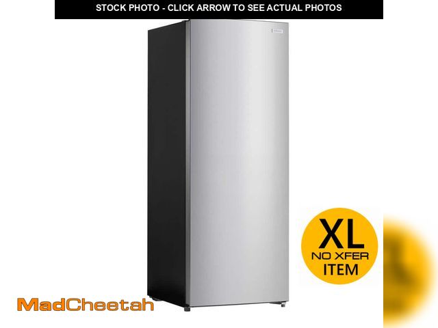 Lot 74-13561247 - Vissani 7 cu. ft. Convertible Upright Freezer/Refrigerator in Stainless Steel Garage Ready - UNUSED