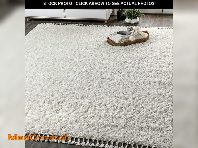 Lot 74-13072203 - JONATHAN Y Mercer Shag Plush Tassel White Indoor Area Rug, 5x8, Contemporary, Modern, Easy-Cleaning ...