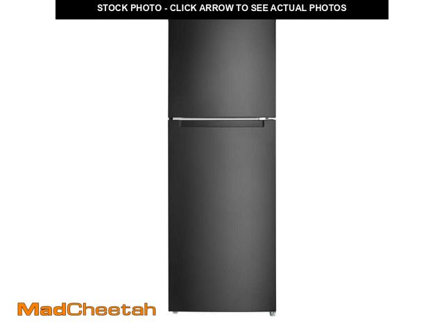 Lot 74-13002578 - *DIRTY/SCRATCHED/DENTED* Vissani 10.1 cu. ft. Top Freezer Refrigerator in Black, Garage Ready *DIRTY...