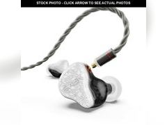 Lot 74-12451040 - undefined