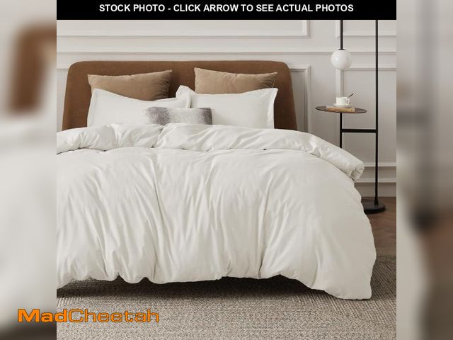 Lot 74-11547104 - Bedsure Duvet Cover Queen Size - Soft Double Brushed Bedding Set for Kids &amp; Adults, Zipper Closu...