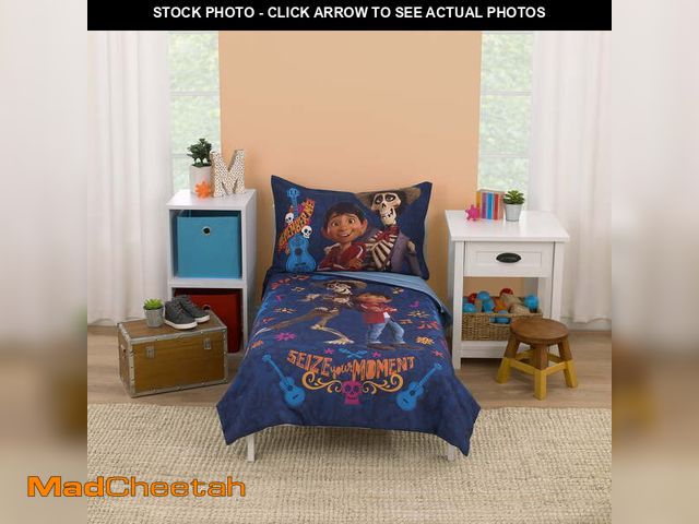 Lot 74-12766385 - Disney Coco Seize Your Moment 4 Piece Toddler Bed Set - UNUSED