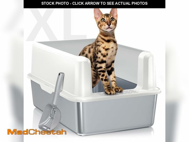 Lot 74-13803452 - WoofiGo Stainless Steel Cat Litter Box with Lid, XL Metal Litter Box for Big Cats, Extra Large Litte...