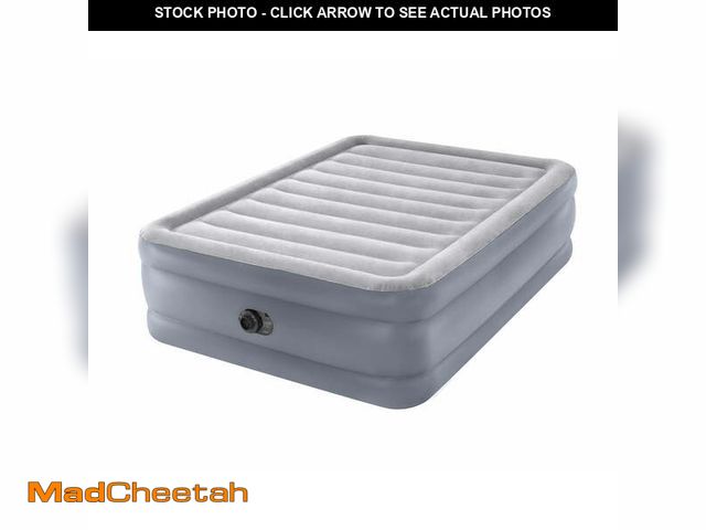 Lot 74-12861603 - Intex Queen 20 inch Dura-Beam Deluxe Raised Air Bed Mattress with Built-in Pump - USED