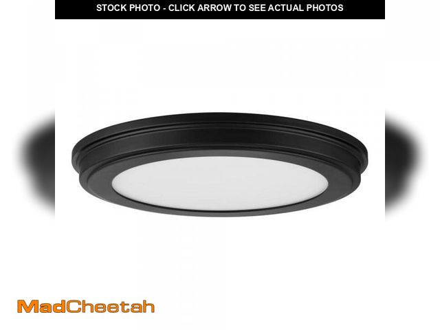 Lot 74-11825563 - Commercial Electric 13 in. Matte Black Edgelit 3CCT LED Flush Mount (2-Pack) - UNUSED