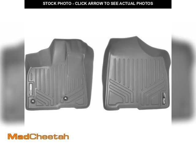 Lot 74-14250961 - MAXLINER Floor Mats 1st Row Liner Set for 2013-2020 Toyota Sienna - UNUSED