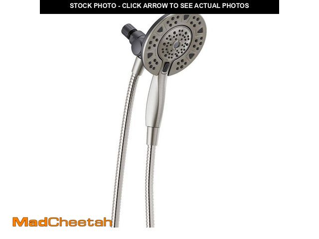 Lot 74-13001574 - Delta In2ition Two-in-One 4-Spray 6 in. Dual Wall Mount Fixed and Handheld Shower Head in SpotShield...