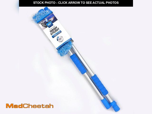 Lot 74-14365324 - Unbranded Flow-Thru Wash Brush 60 in. - UNUSED