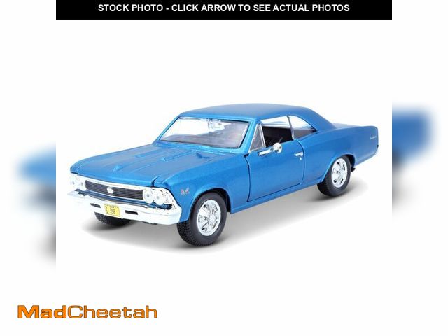 Lot 74-13952123 - Maisto 1:24 1966 Chevy Chevelle SS 396 Model Car, Multicolor - USED
