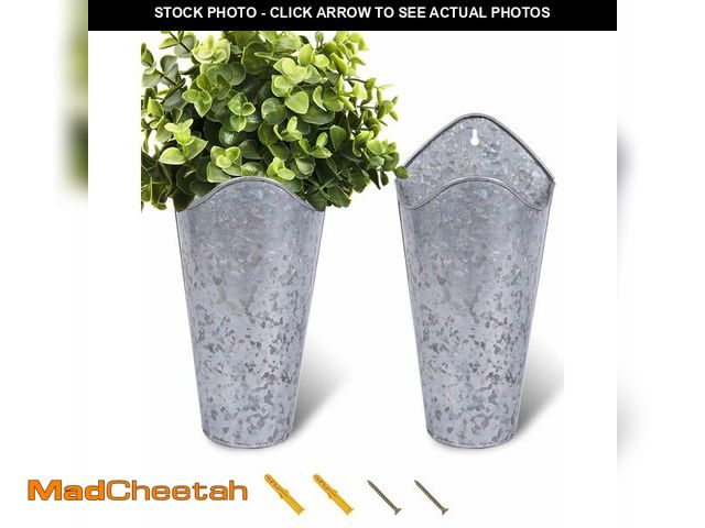 Lot 74-14482304 - vensovo 2 Pack 12 Inch Galvanized Wall Planters for Flowers, Silver - UNUSED