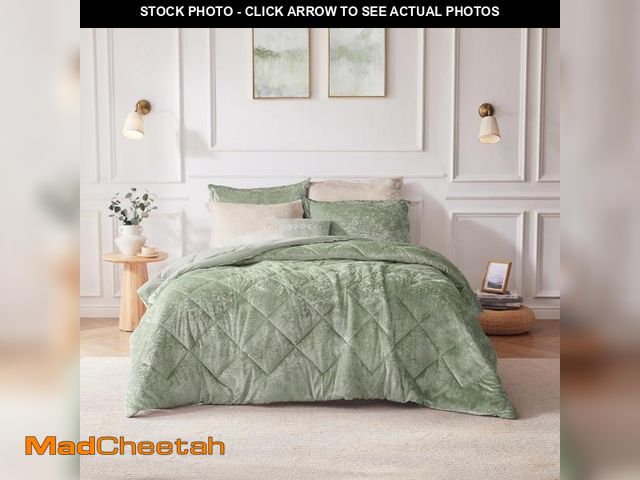 Lot 74-12137780 - Intelligent Design Twin Duvet Cover Set, Velvet Twin Duvet Set, Luxury Diamond Quilting, Lustrous Du...