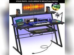 Lot 74-12393843 - undefined