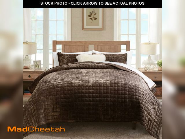 Lot 74-12606960 - RECYCO Luxury Velvet Quilt Set King Size Bedding Sets, Ultra Soft Velvet Comforter Set, Lightweight ...